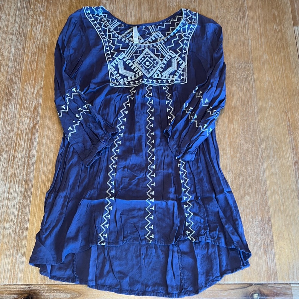 Mororeno blouse. Size M. EUC.